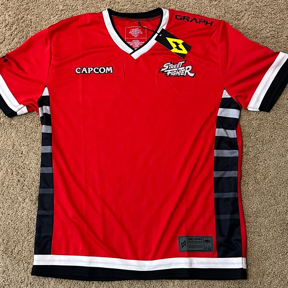 NWT Capcom Street Fighter Game Men's XL Red Colorblock Jersey Shirt Top By Graph